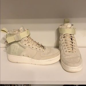 Women’s Nike SF Mid Air Force Ones